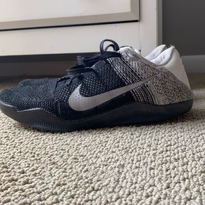 Kobe 11s Elite Low black white